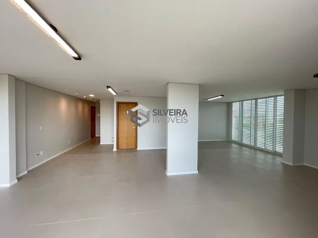 Sala no Jardins Mangueiral.- Descubra a oportunidade perfeita para o seu negócio...