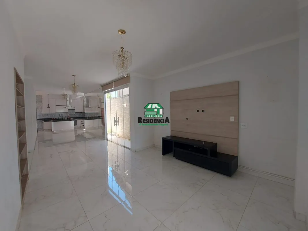 contendo :03 quartos, sendo 02 suítes, uma delas com closetSala de estar com pai...