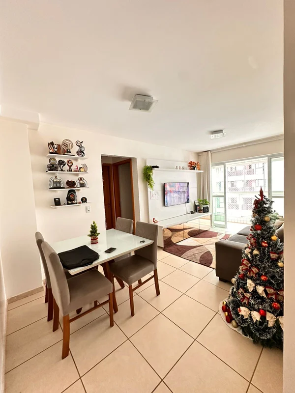 LINDO APARTAMENTO | 2QUARTOS |SEMI MOBILIADOImóvel bem localizado, semi mobiliad...