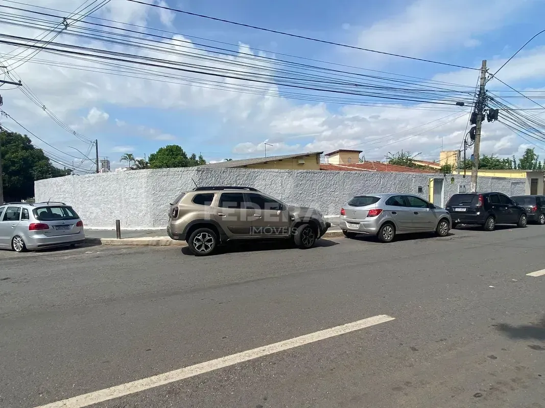 Excelente oportunidade em ótima localização! Esta propriedade comercial de 200 m...