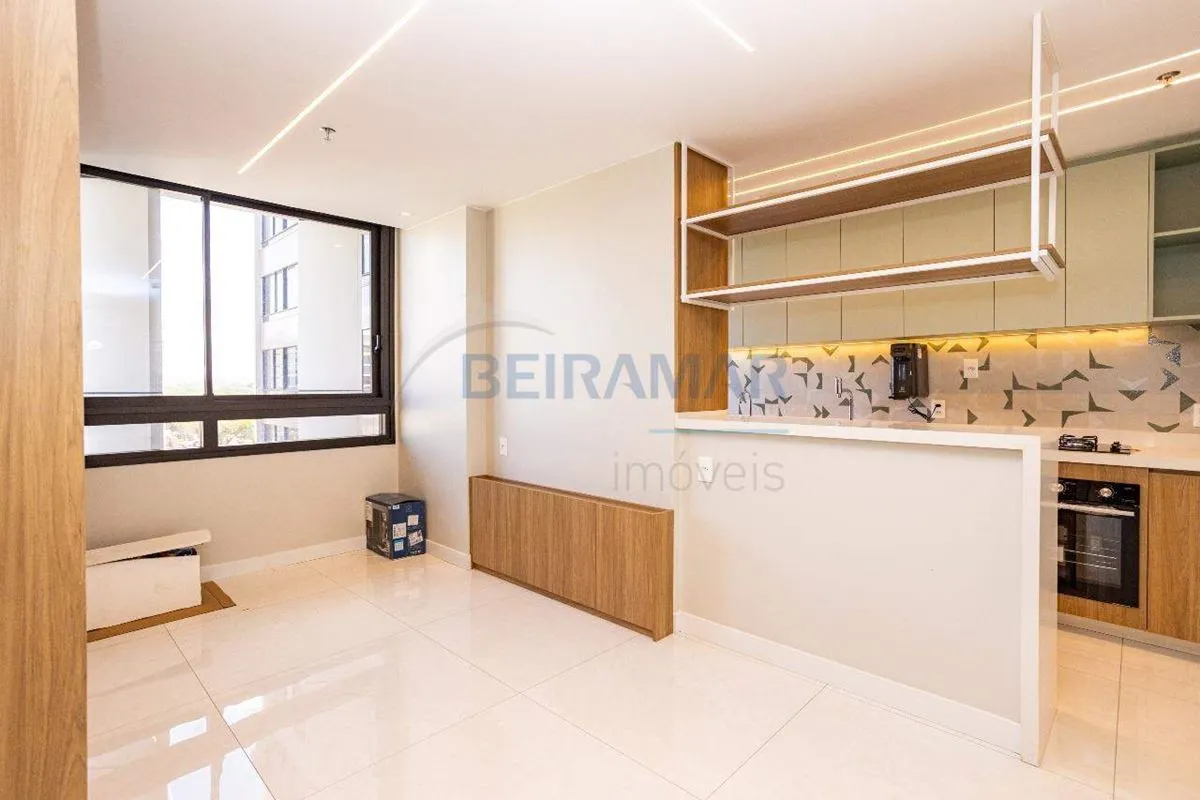 Excelente apartamento de alto padrão no Viva Residence Service, no Park Sul, tot...
