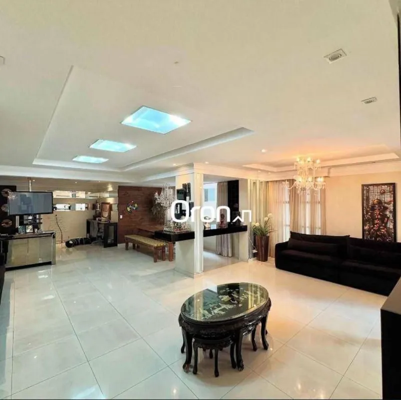 CÓDIGO DO IMÓVEL: AP7084Equipado e mobiliadoLOCALIZAÇÃO:Em excelente localização...