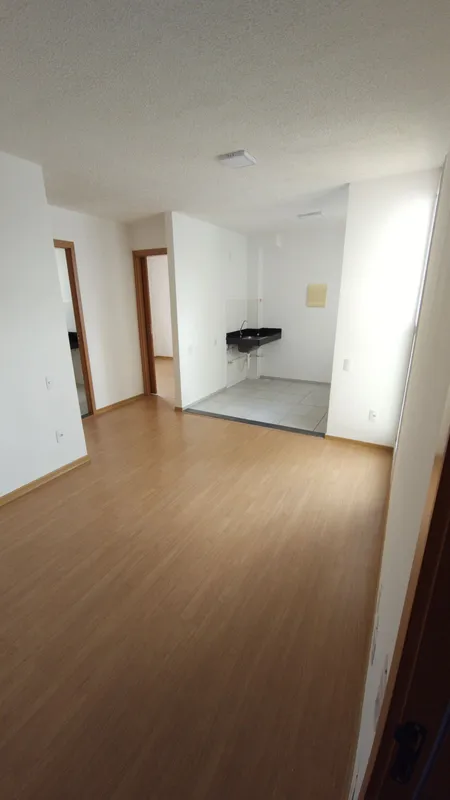 Residencial Golden ParkDetalhes do imóvel:- Área Privativa: 42 m²;- 2 quartos;- ...