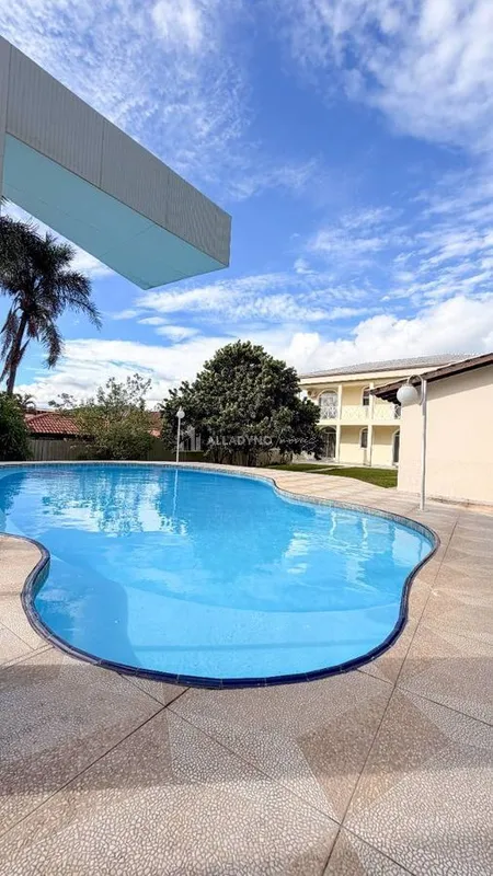 Casa à Venda – Lago Sul | QI 25Se você busca a combinação ideal entre sofisticaç...