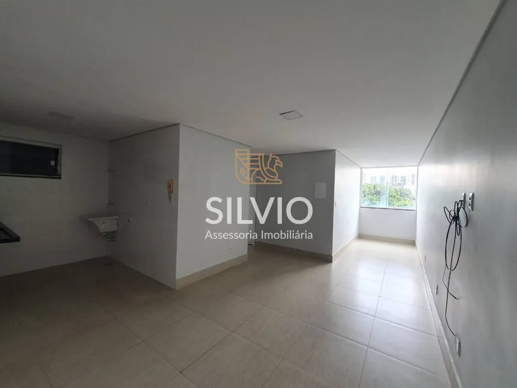 SILVIO ASSESSORIA IMOBILIARIA e corretor Leandro Maia apresenta: Apartamento Nov...