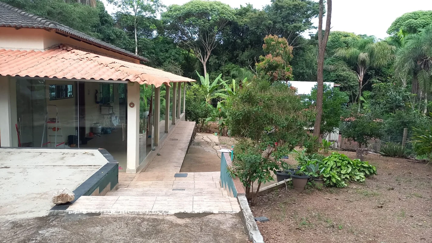 Condomínio Solar da Serra, Qd 14 Casa 3 - Setor Habitacional Jardim Botânico-DF....