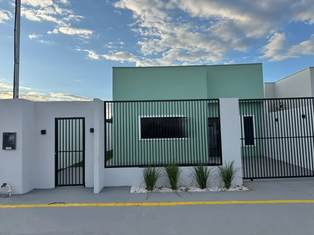 CASA À VENDA – BURITIS UNIVERSITÁRIO 1Praticidade, acabamento de qualidade e exc...