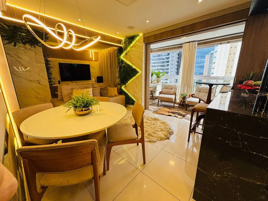 Apartamento à venda no Setor Bueno – Goiânia | Andar altoApartamento moderno e b...