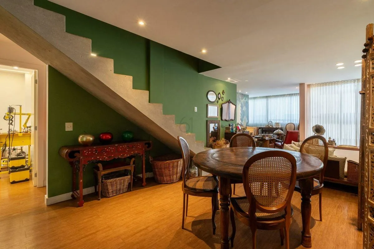 COBERTURA EXCLUSIVA À VENDA NA ASA NORTE Projeto assinado @studio.roqueViva no e...