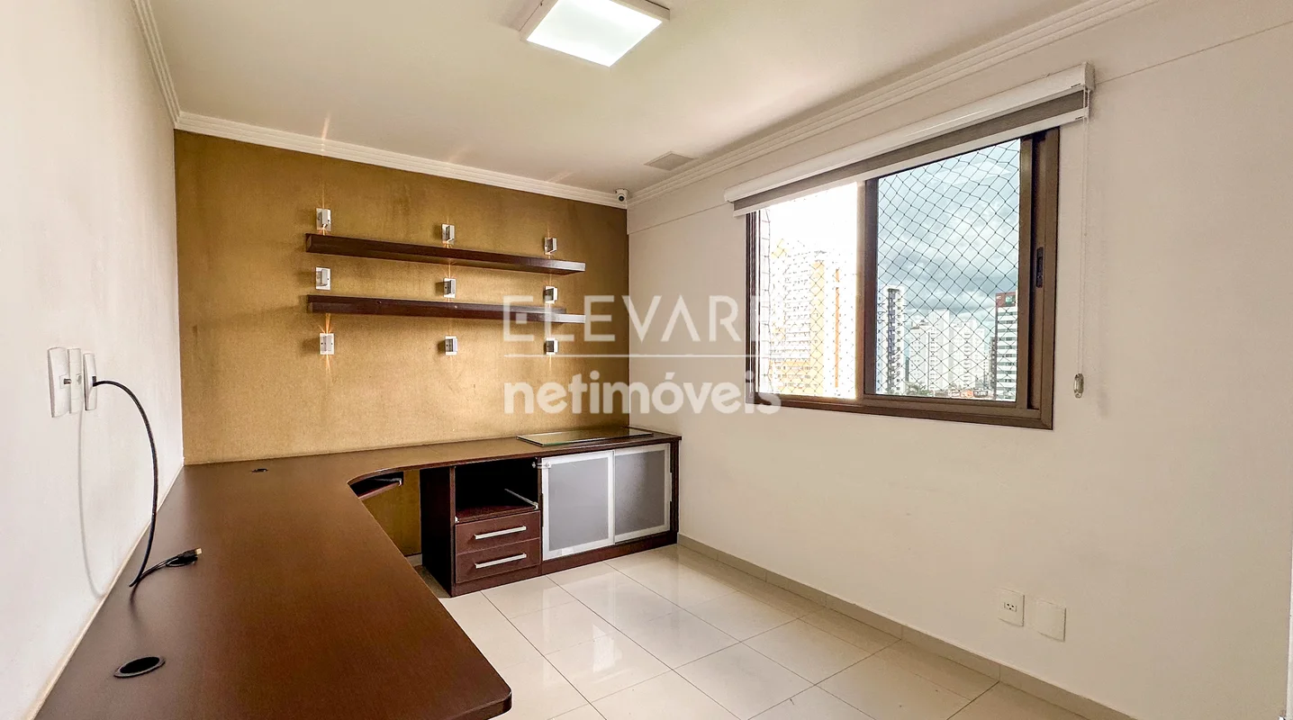 Reformado e excelente apartamento  no Residencial Mirante das Águas em Águas Cla...