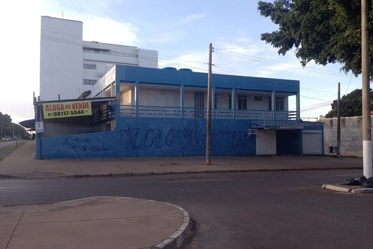 OTIMA LOCALIZAÇÃO PARA LABORATORIOS, CLINICAS EM GERAL, BANCOS E AFINS.RESTRIÇÃO...