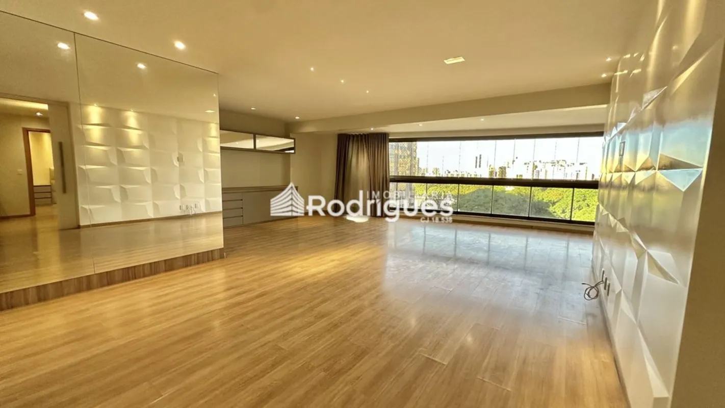 RODRIGUES IMOBILIÁRIA VENDEAPARTAMENTO MARAVILHOSO VISTA PARA O PARQUECorretora ...