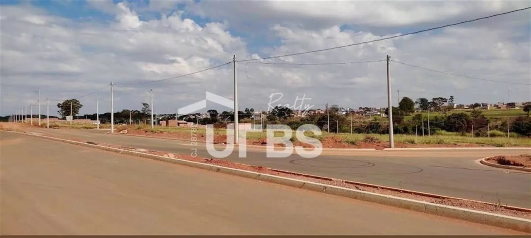 COD U-0029386 - Lote à venda no Residencial Acrópole – 200m² | Excelente localiz...