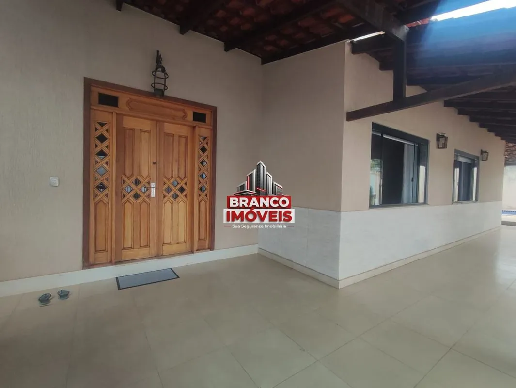 Casa de Alto Padrão em Condomínio FechadoExcelente oportunidade para quem busca ...