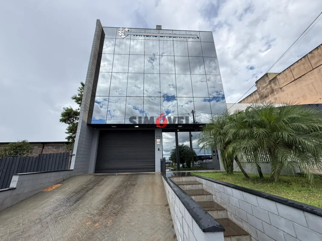 SCIA QD 14, prédio de 580m², 2 andares, mobiliado, energia fotovoltaica R$: 40.0...