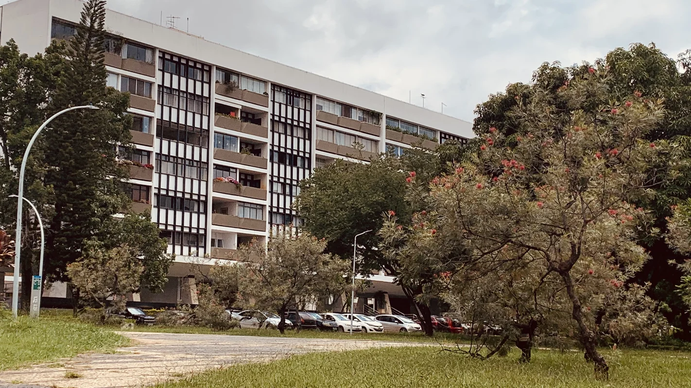 Descubra um apartamento exclusivo na SQS 316, ASA SUL, Brasília/DF, perfeito par...