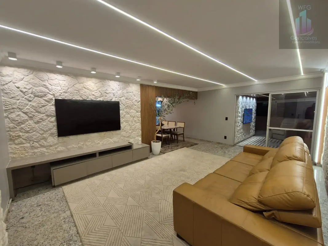 APARTAMENTO 3 QUARTOS – 152 m² | SETOR BUENO (ALTO DO BUENO) ?? T-15 | Em frente...