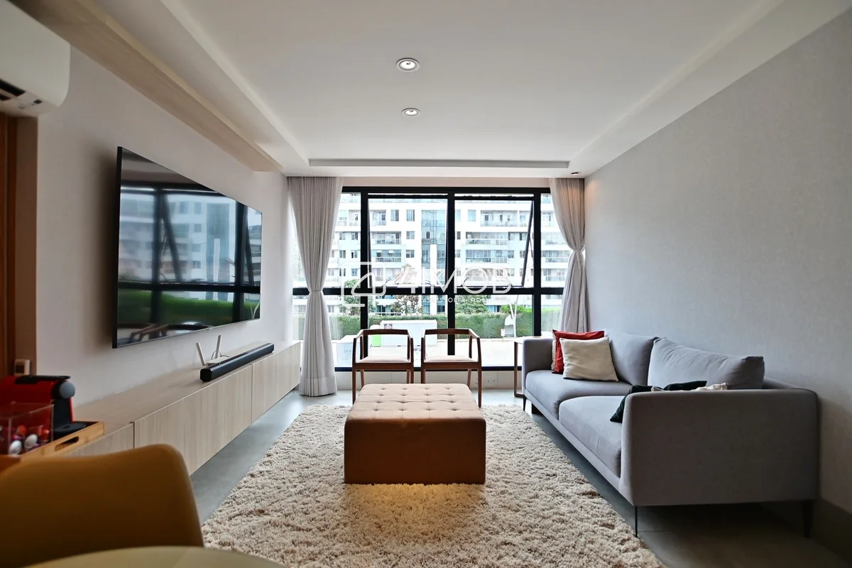 Apartamento Decorado e Pronto para Morar 53 m² com Alto Padrão de Acabamento.Apa...