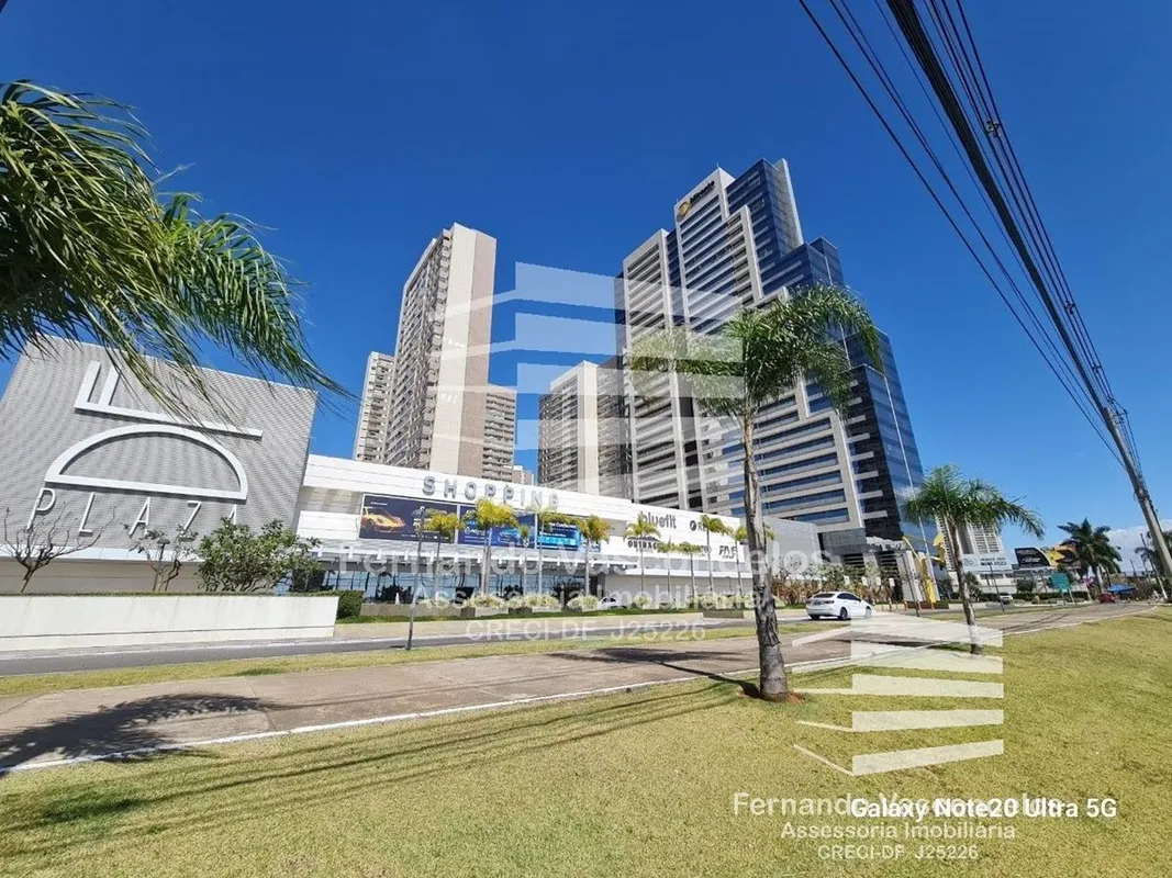 - Venha para a mais moderna e poderosa localização comercial de Águas Claras; - ...