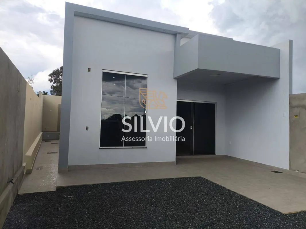 EXCELENTE OPORTUNIDADE EM CONDOMÍNIO FECHADO!Casa nova, com 02 quartos, perfeita...