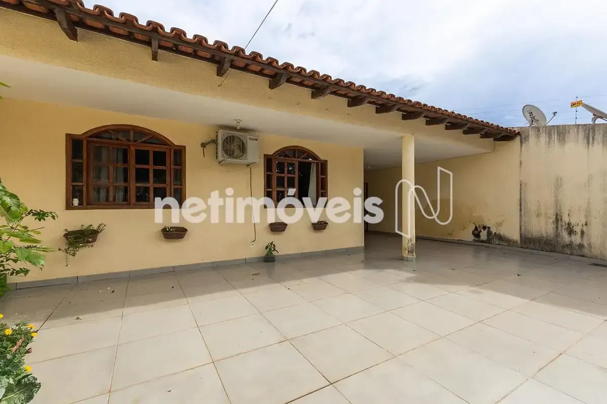 Casa Ampla, Iluminada e com Área Gourmet – QNG 38 Excelente oportunidade para qu...