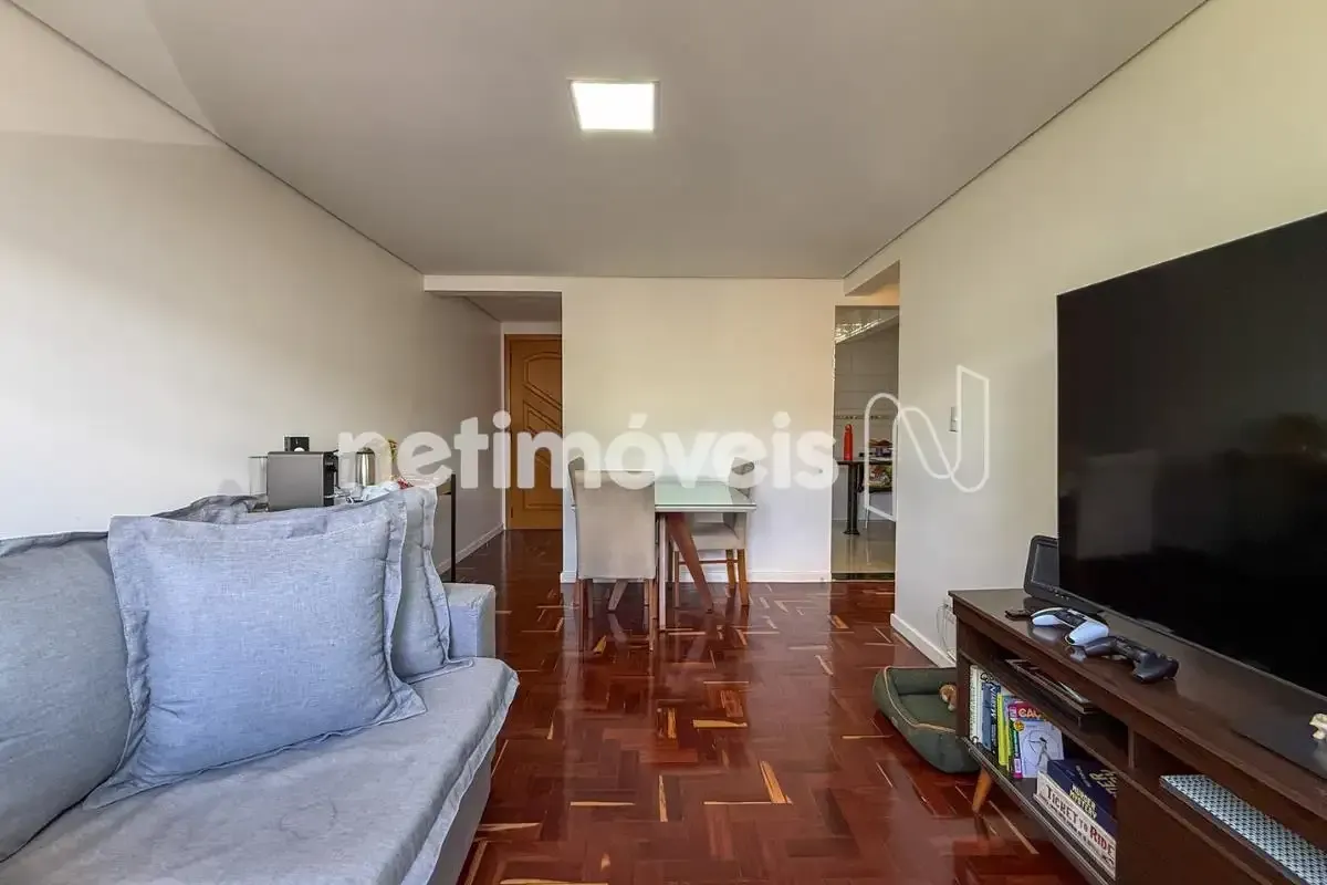 Apartamento à venda na SQS 407. LocalizaçãoLocalização privilegiada, em uma das ...