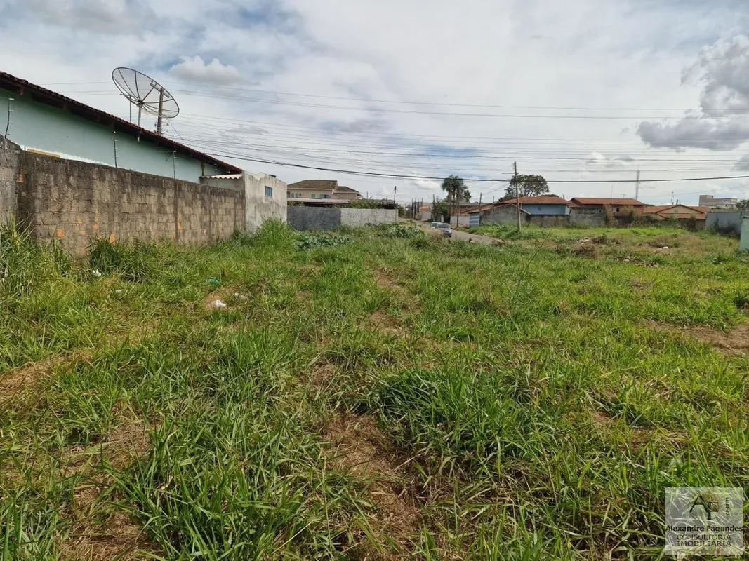 Lote à venda Próximo ao Aparecida Shopping Rua Luiz Antonio Garavelo Residencial...