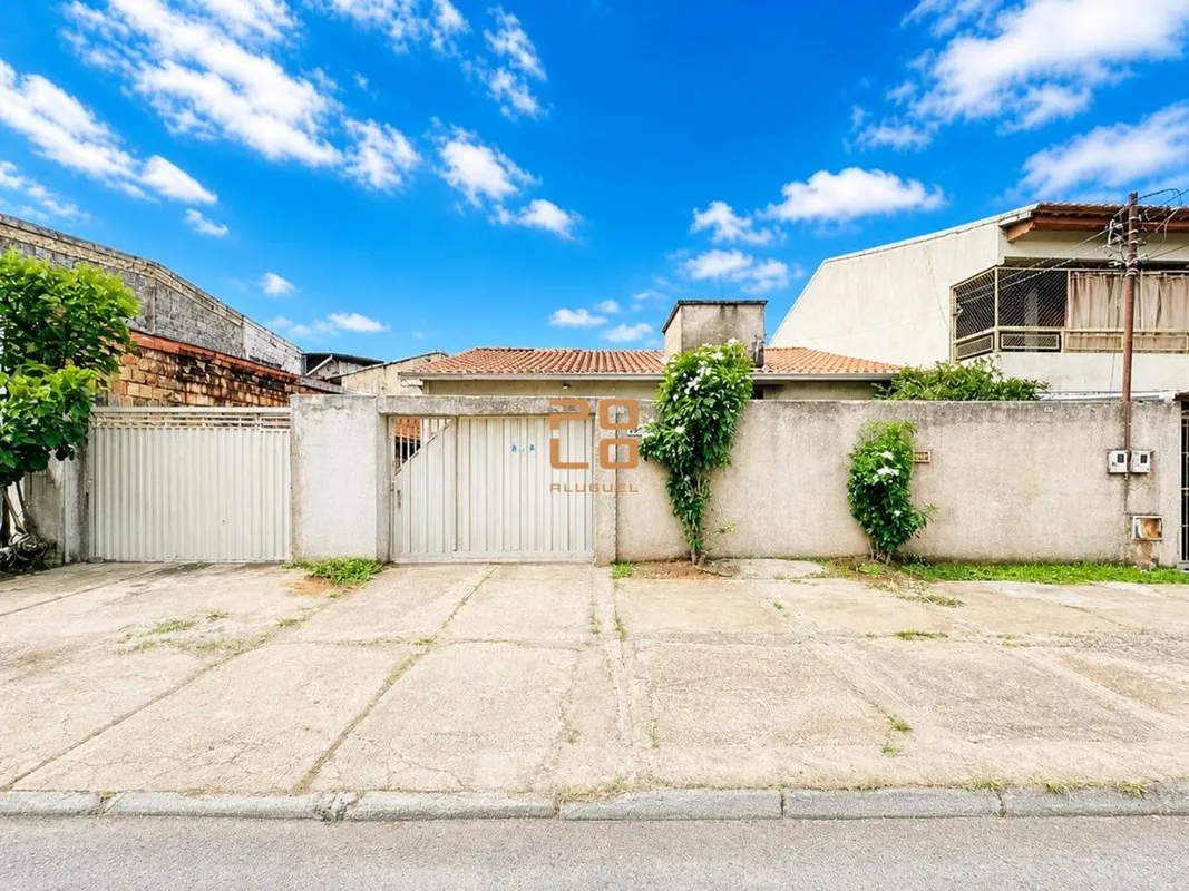 Casa comercial para alugar no Setor Vila Brasília, com 204,49 m². Conta com 4 qu...