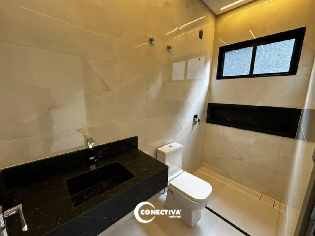  Comentários do corretor: Linda Casa com 195m2,novinha, 3 suítes plenas, com arm...