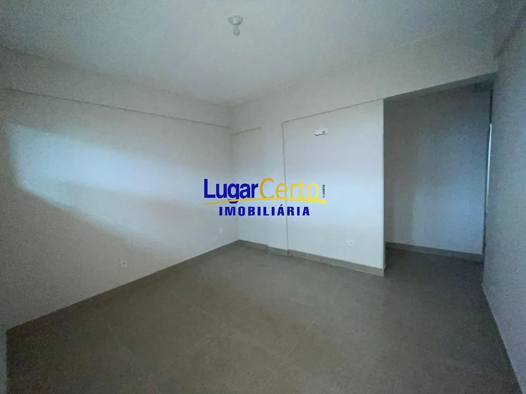 APARTAMENTO 03 QUARTOS NA AV. INDEPENDÊNCIA- ÓTIMA LOCALIZAÇÃO- EDIFICIO COM ELE...