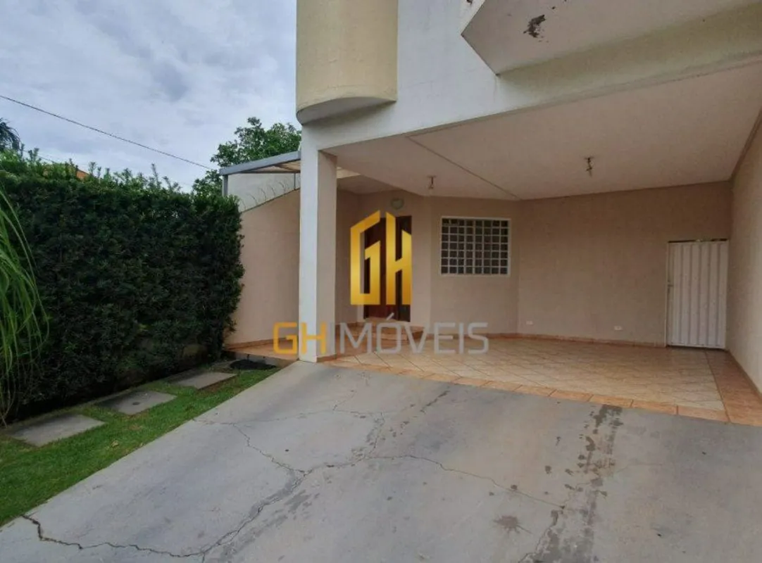 Sobrado no Setor Jaó, com 210 M² de área total e 170 M² de área construída possu...