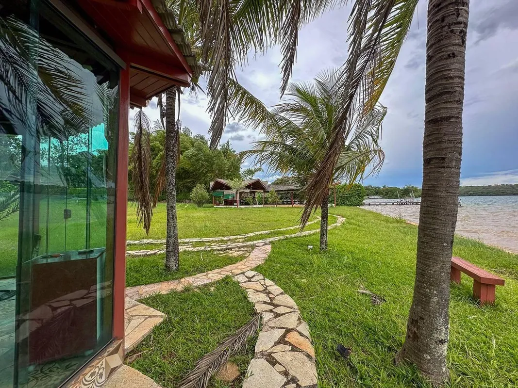 Terreno Beira Lago à Venda | 5.350 m² | Múltiplas Edificações Excelente oportuni...