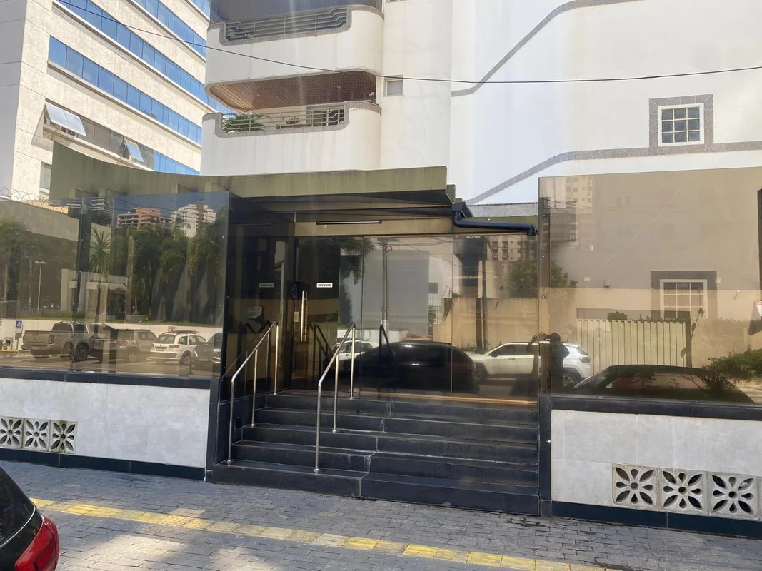 Descubra um apartamento completo no Residencial Caioba, na Rua 08, SETOR OESTE, ...