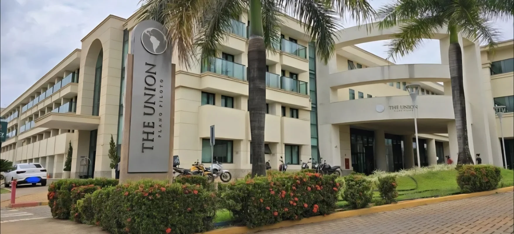 Ótima Renda! Flat The Union! Frente Park Shopping! 44m2 c/ Suite/Sala/Cozinha/Va...