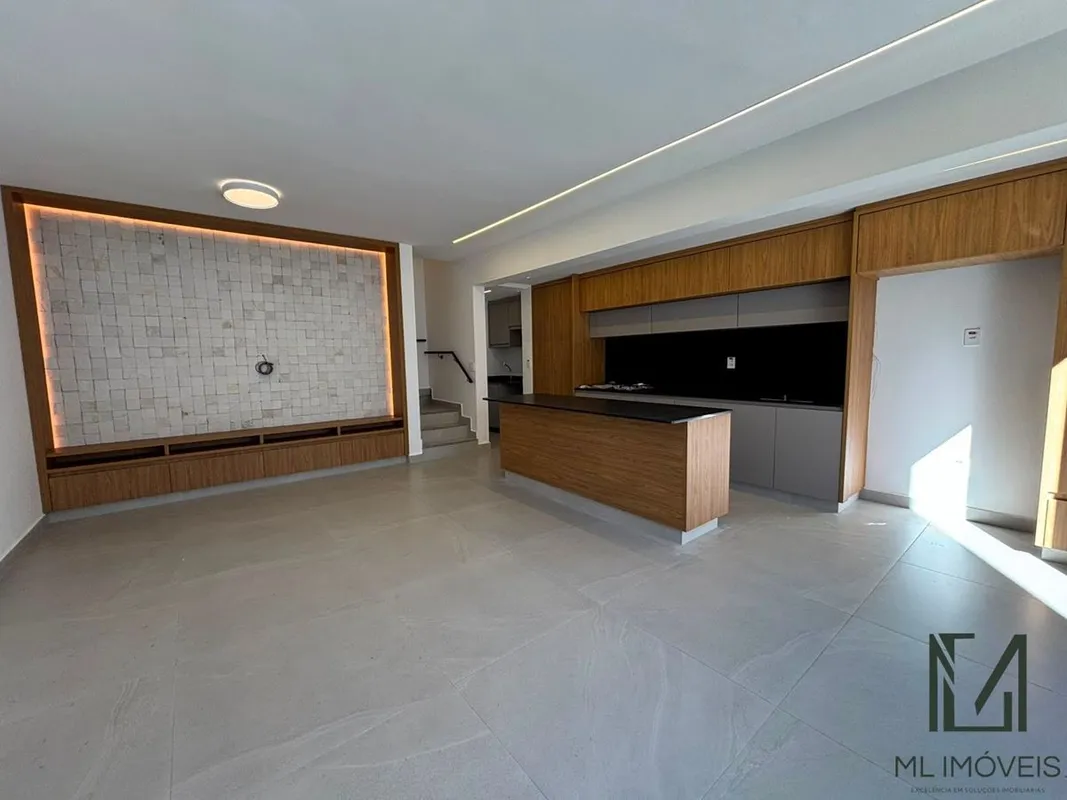  260 m² de terreno 150 m² de área construídaDestaques do imóvel :3 suítes plenas...