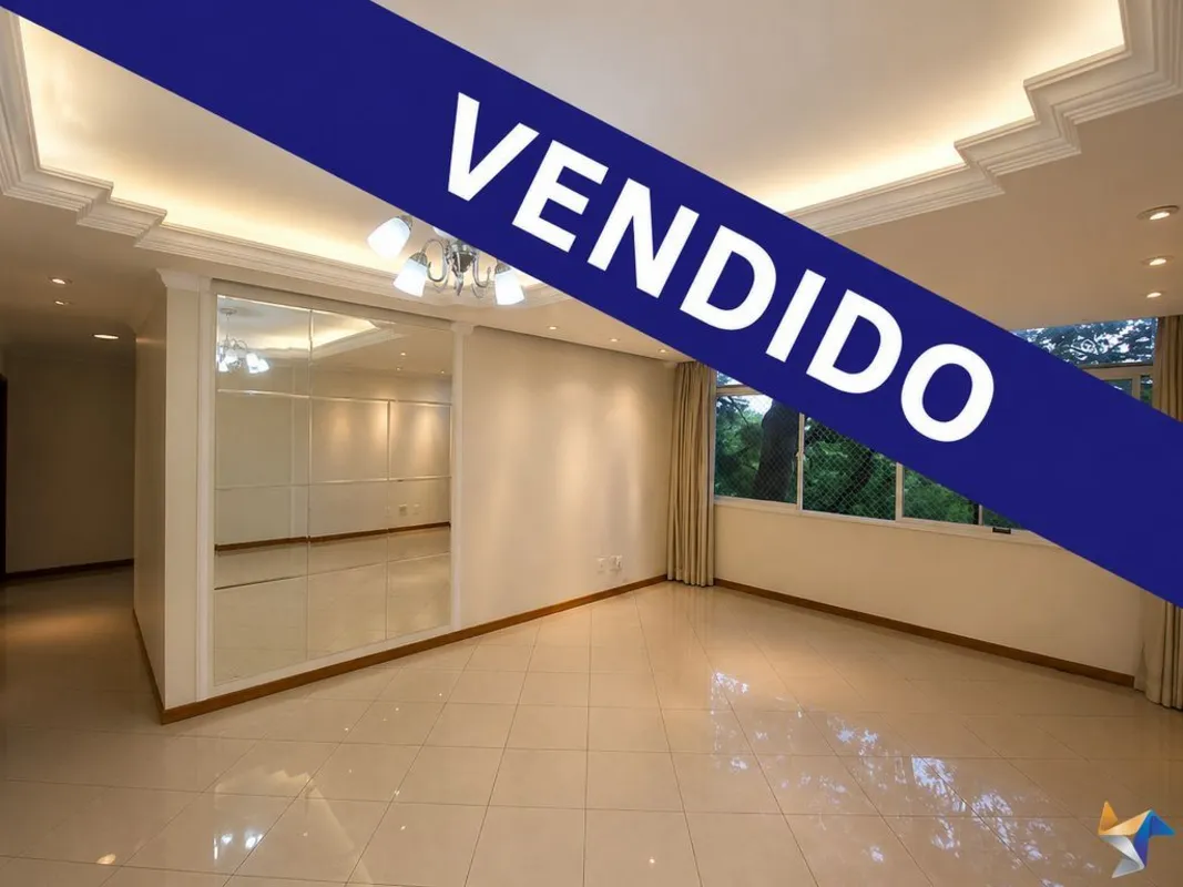 Apartamento na SQS 214, vazado, vista livre, 4º andar, 3 quartos sendo 1 suíteLi...