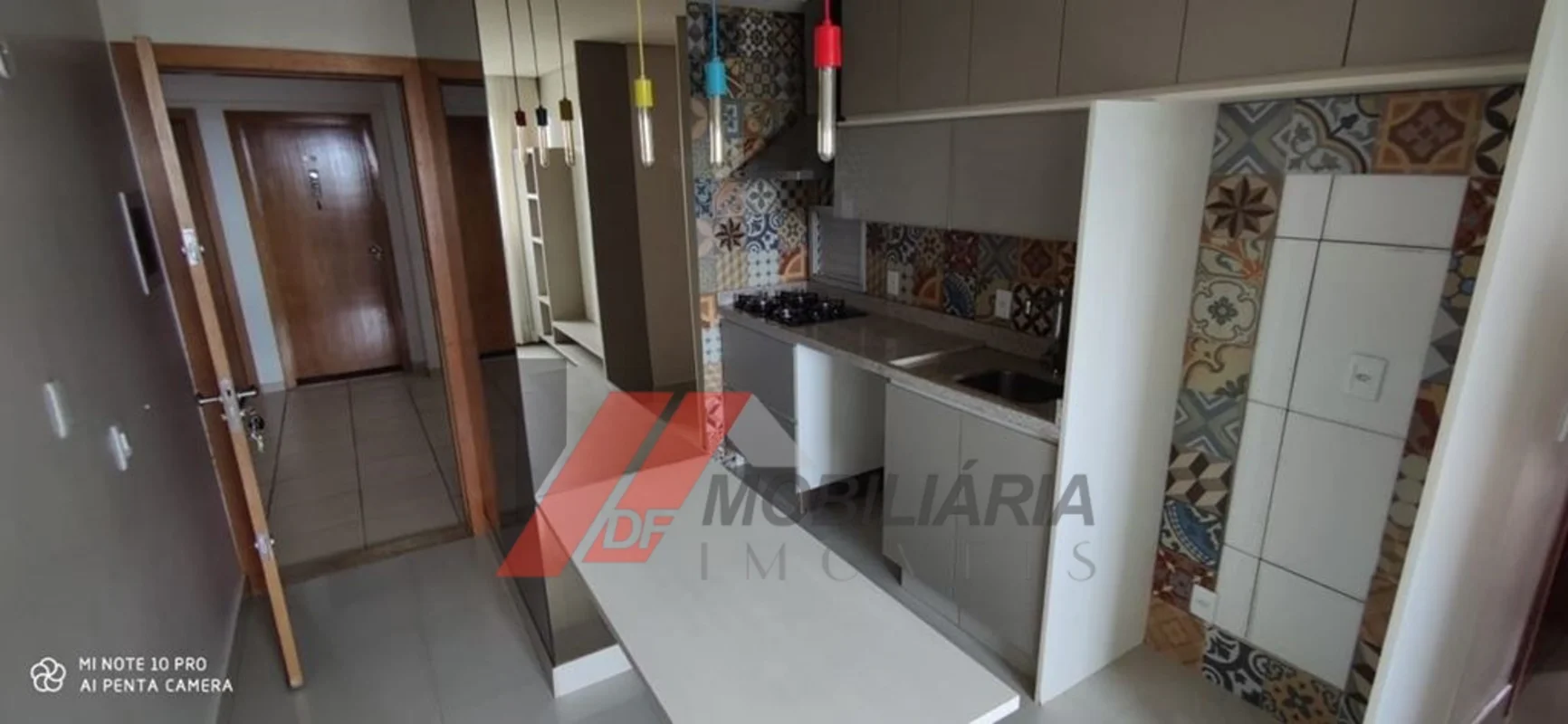 Situado em localização privilegiada, próximo do metrô, Alameda Shopping, com amp...