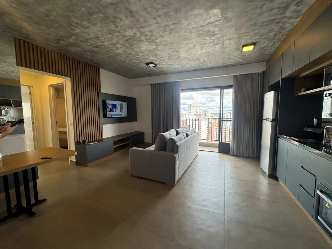 Apartamento todo mobiliado no ID Vida Urbanacom 2 suítes andar alto com 2 vaga d...