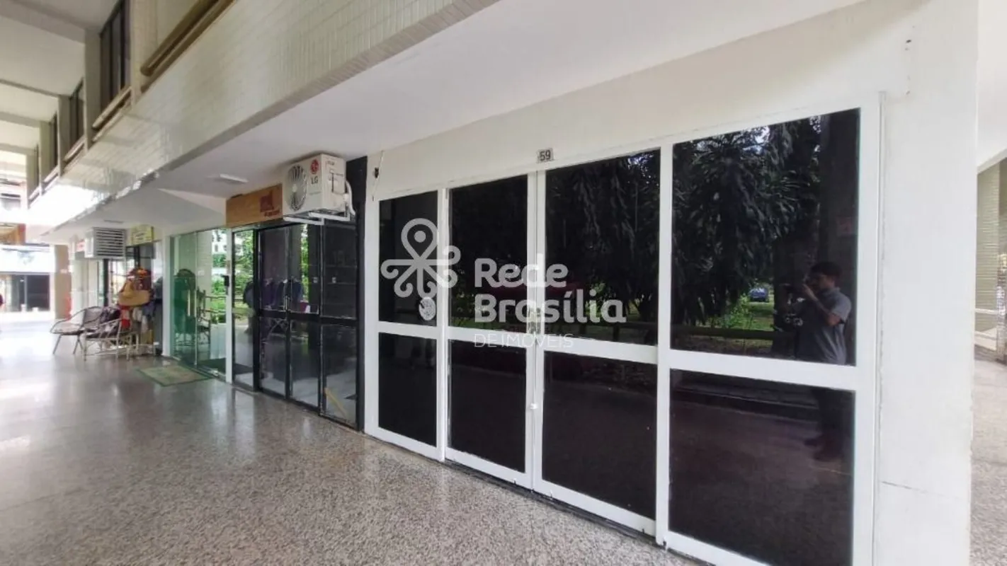 SCLN 409 BLOCO C - ED. COPLASA MALLLoja comercial em vão livre, virada para área...