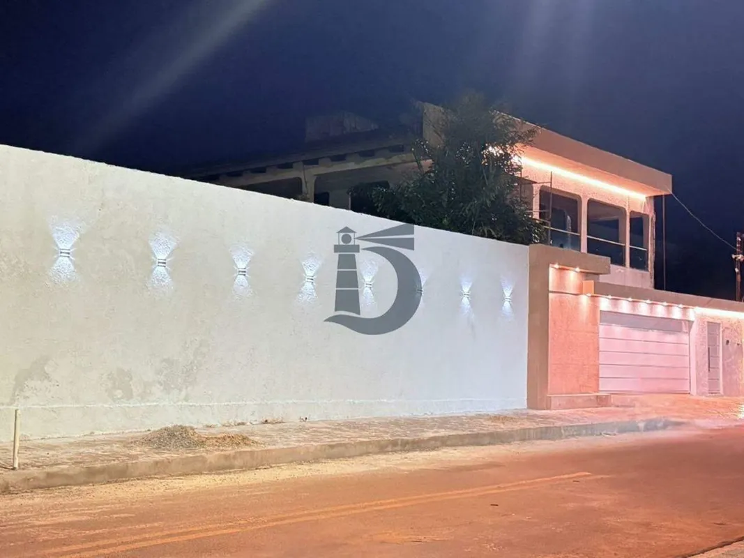 Sobrado mobiliado com aprox. 600m² de terreno sendo 500mt² de área construída, c...