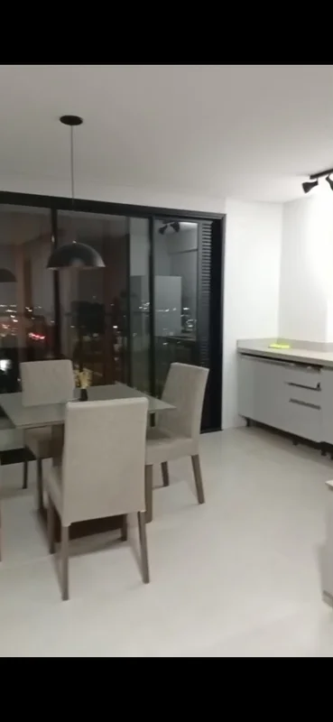 Excelente localização. Encostado a UNIEVANGELICA +2 HOSPITAIS. 3min do ANASHOPPI...