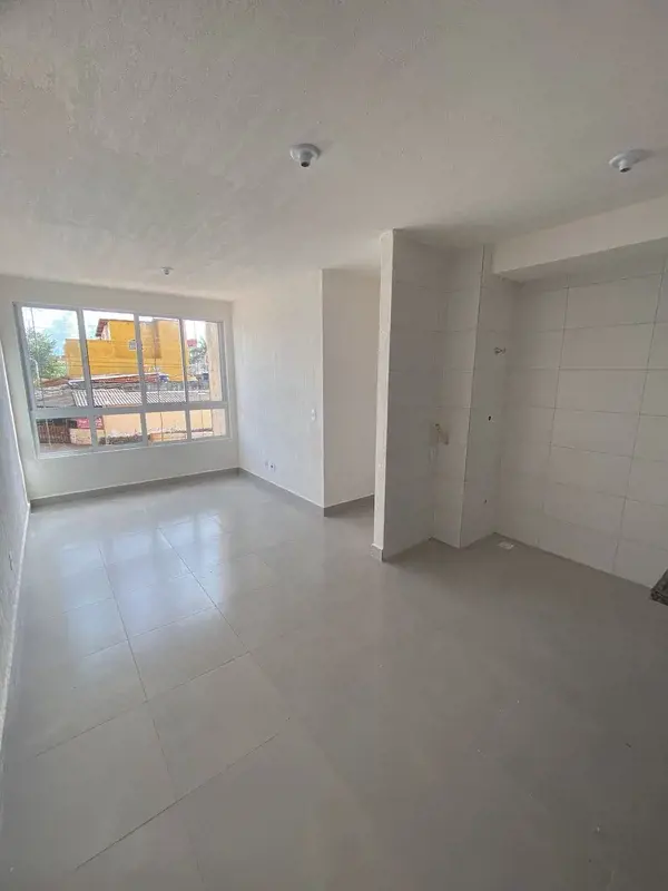 Residencial LisboaIDEAL PRA QUEM ESTAR A PROCURA DE COMPRAR O PRIMEIRO IMÓVEL.Ap...