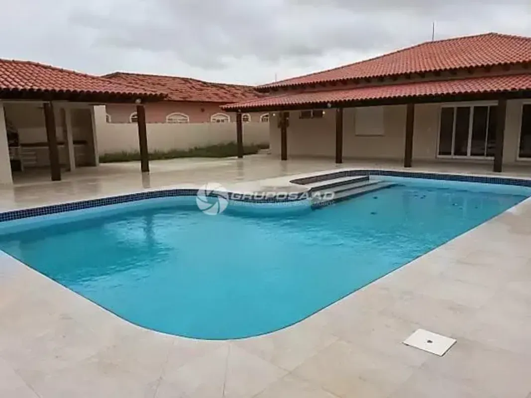 Seu novo lar te espera! Quadra SHIN QI 8 Área do Terreno aproximadamente 700²Áre...
