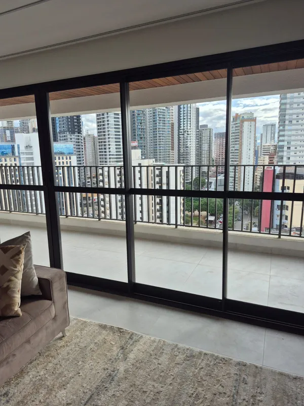 Apartamento com 141m² de área privativa, 3 suítes plenas, 2 vagas de garagem. Ót...