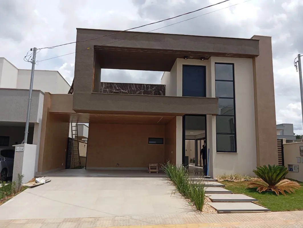 Casa Térrea Alto Padrão à Venda - Goiânia - GOValor: R$ 1.400.000,00Área constru...