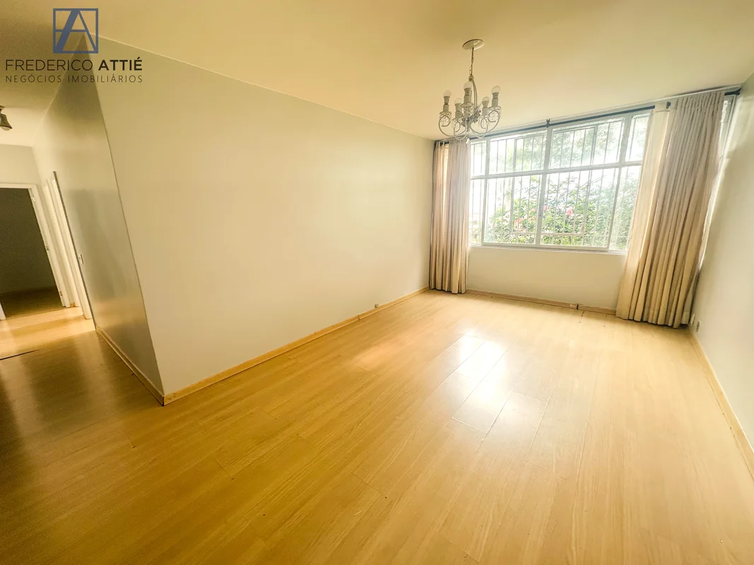 SQN 405 – 3 quartos |Nascente | VazadoApartamento vazado, nascente, no 1º andar ...