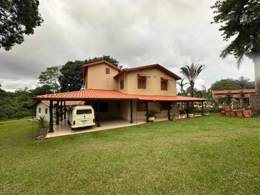 Chácara à venda no Setor Buriti Sereno, composta por 3 lotes totalizando 9.025 m...