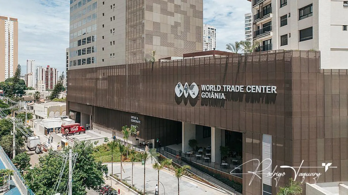 Apartamento à venda no Setor Marista, no WTC Residence Goiânia, com 105,30 m², 3...