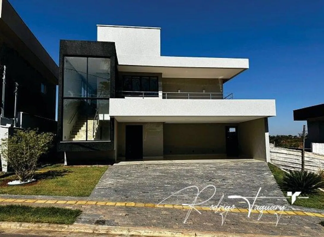 Sobrado novo e nunca habitado no Jardins Nápoles, em Senador Canedo, a apenas 10...