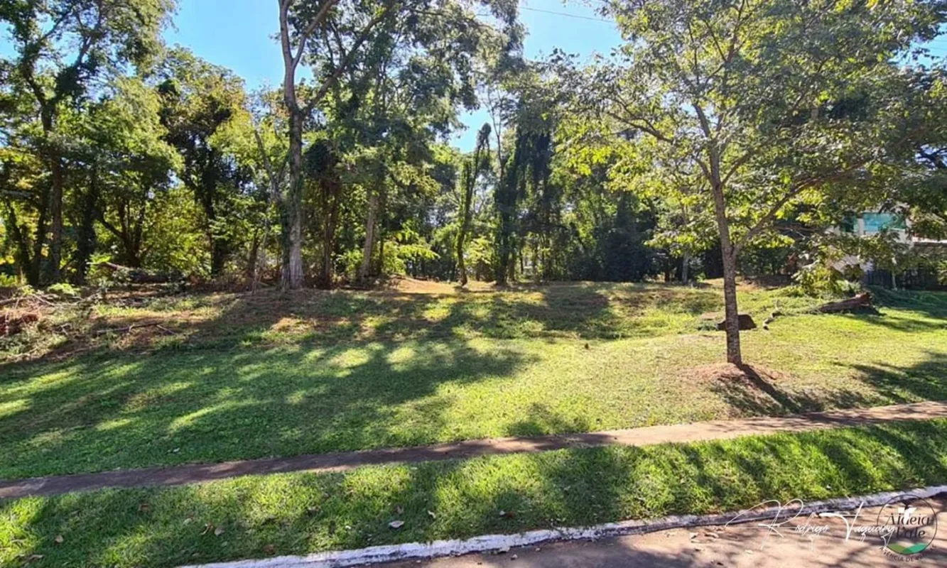 Terreno exclusivo no Aldeia do Vale, em localização privilegiada próxima à hípic...